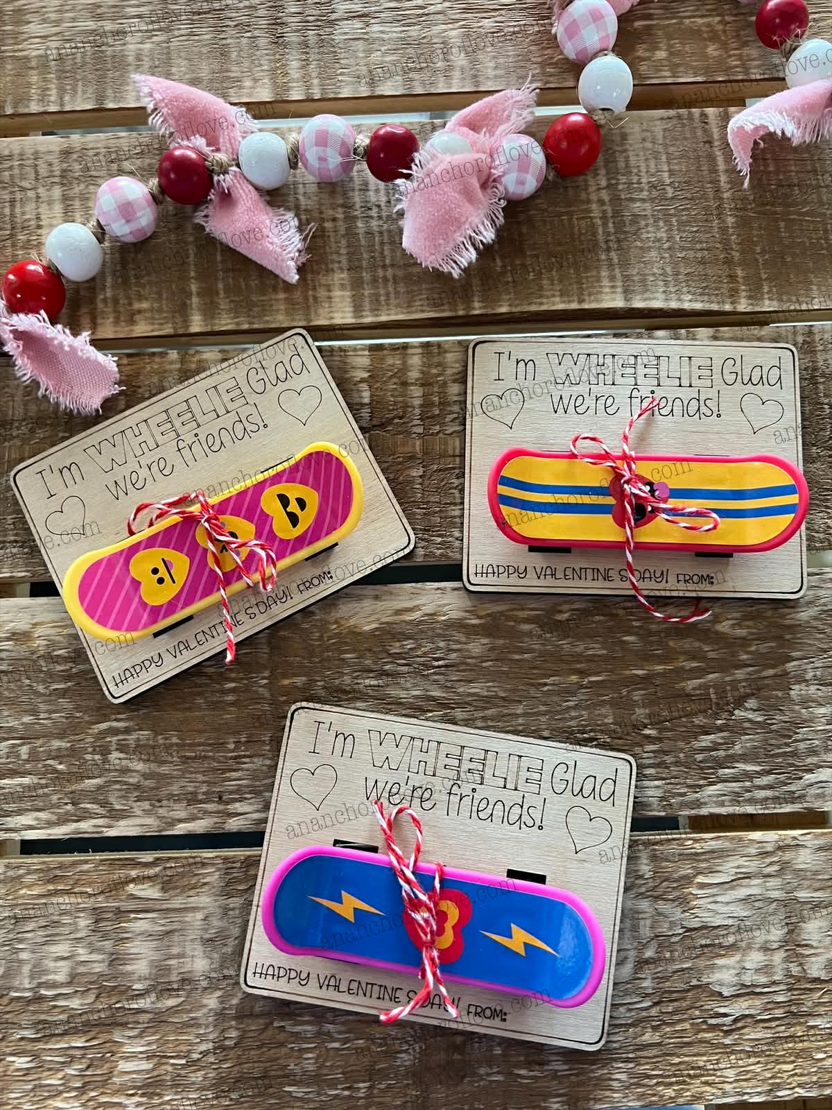 Ready to Ship!! Mini Skateboard Valentine Day Card | Kids Valentine's Day Party goodies | Classroom Valentine Cards | Skater kids