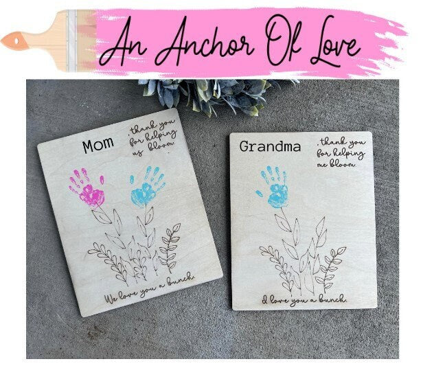 Custom Handprint Sign for Mother's Day Gift DIY Handprint Sign Flowers for Grandma Personalized Wooden Mothers Day' Gift, Kids Names