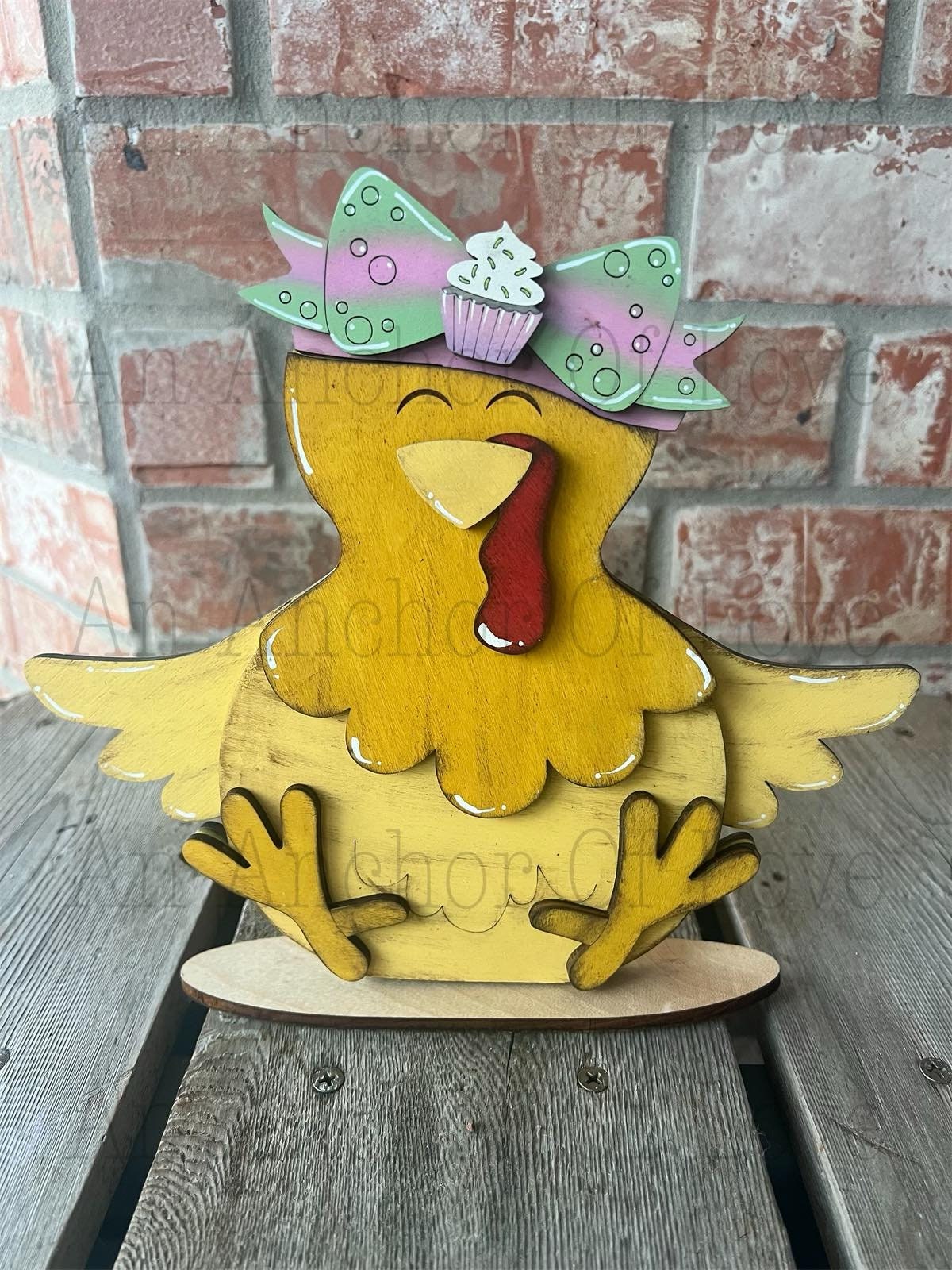 Farmyard Chicken with Interchangeable bows // Farmyard Chicken Decoration //Farmyard Chicken Shelf Sitter// Viral Shelf Sitter with bow