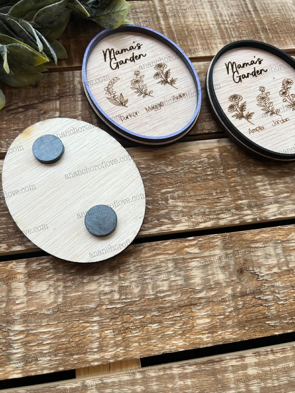Mothers Day Birth Flower Magnet- Personalized Gift for Mom, Mom Fridge Magnet made of birch, Grandma Gift, Up to 12 Kids Names
