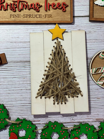 Christmas tree themed tiered tray set