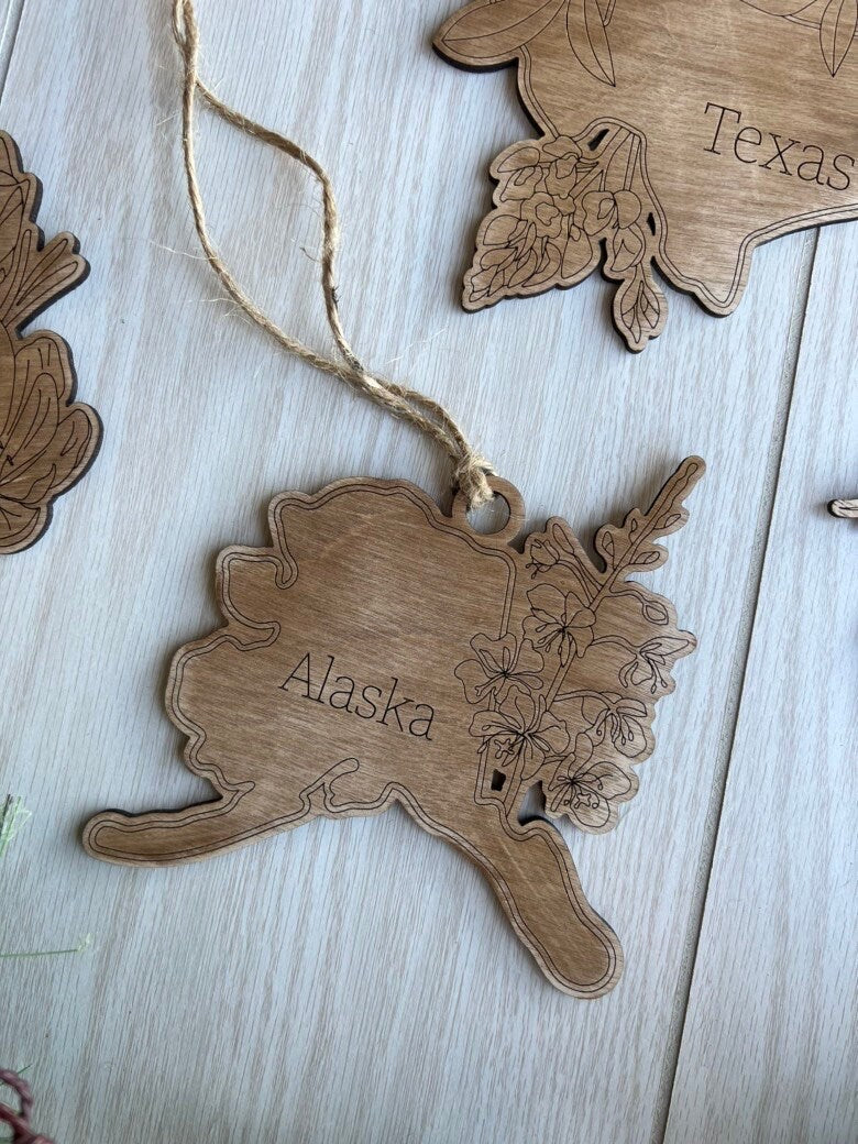 Individual State Ornaments -Distressed wooden state ornaments- Holiday Home State Ornaments