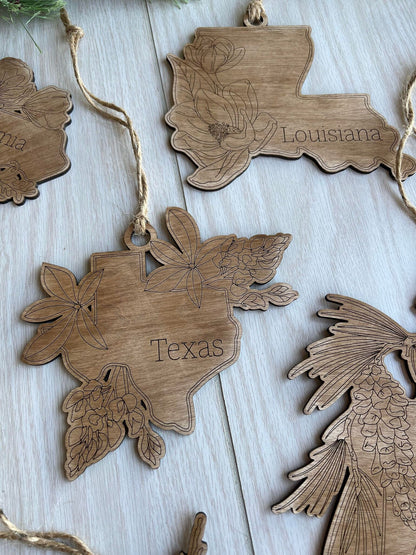 Individual State Ornaments -Distressed wooden state ornaments- Holiday Home State Ornaments