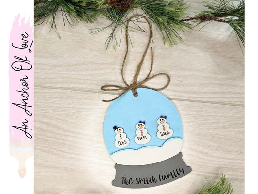 Personalized family Snow globe Ornament / 2024 Christmas ornament /-up to TWELVE names - personalized family gift
