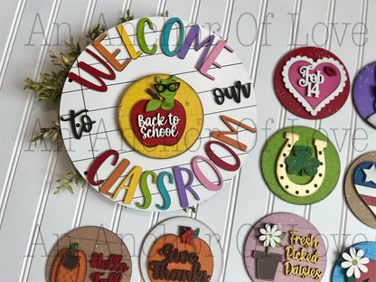 Complete set / 12 pieces/ Welcome to our classroom seasonal sign/ back to school/ teacher appreciation/ Deluxe set