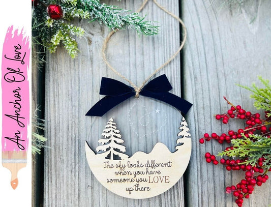 Memorial Ornament, The sky looks different when you have someone you love up there, Remembrance Gift, Cat Memorial Ornament, Dog Memorial