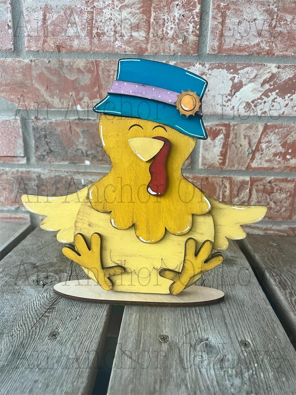 Farmyard Chicken with Interchangeable Hats // Farmyard Chicken Decoration //Farm Yard Shelf Sitter// Viral Shelf Sitter with hats