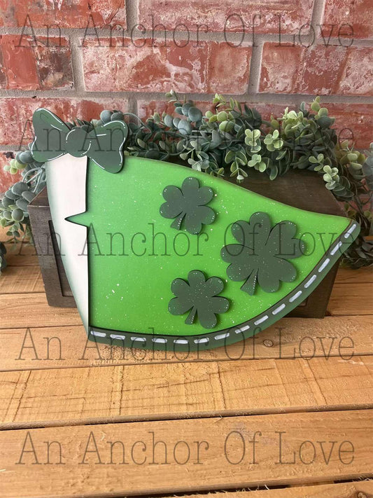 Wood porch goose Interchangeable saint Patrick's day outfit  / Viral Shelf Sitter- goose only
