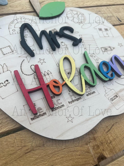 Teacher appreciation gift- Rainbow teachers apple sign; classroom decor; personalized teachers apple; back to school gift