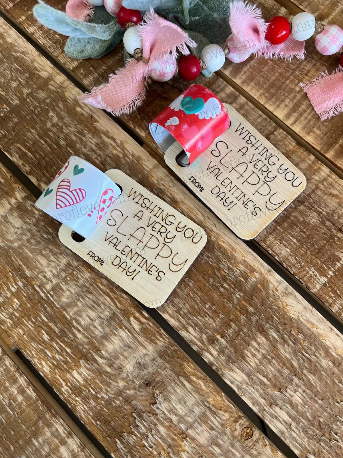 Kid's Valentines slap bracelet with card for Classroom - Kid's Valentines Cards - Valentine Toys for Classroom - bracelet valentine