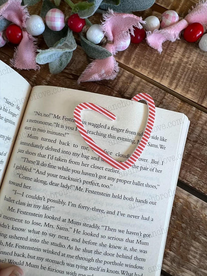 Valentines heart shaped bookmarks 5 count-multiple color options -Classroom Valentines, bookmark