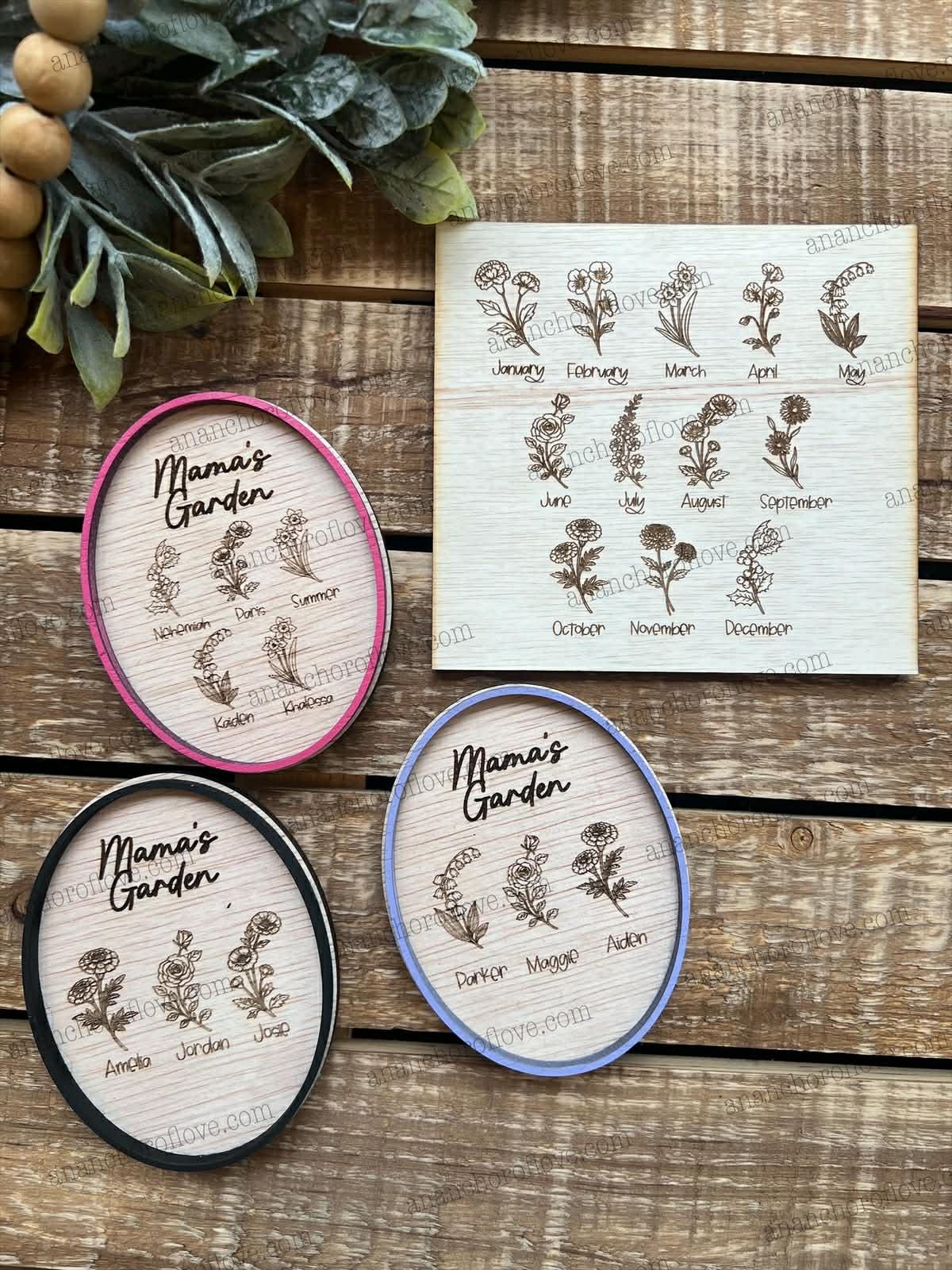 Mothers Day Birth Flower Magnet- Personalized Gift for Mom, Mom Fridge Magnet made of birch, Grandma Gift, Up to 12 Kids Names